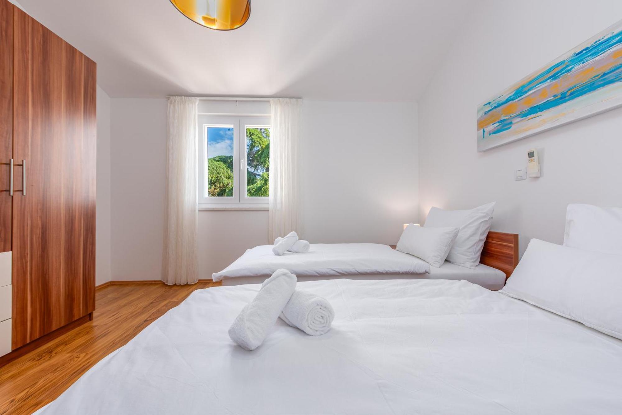 Apartment L&d *