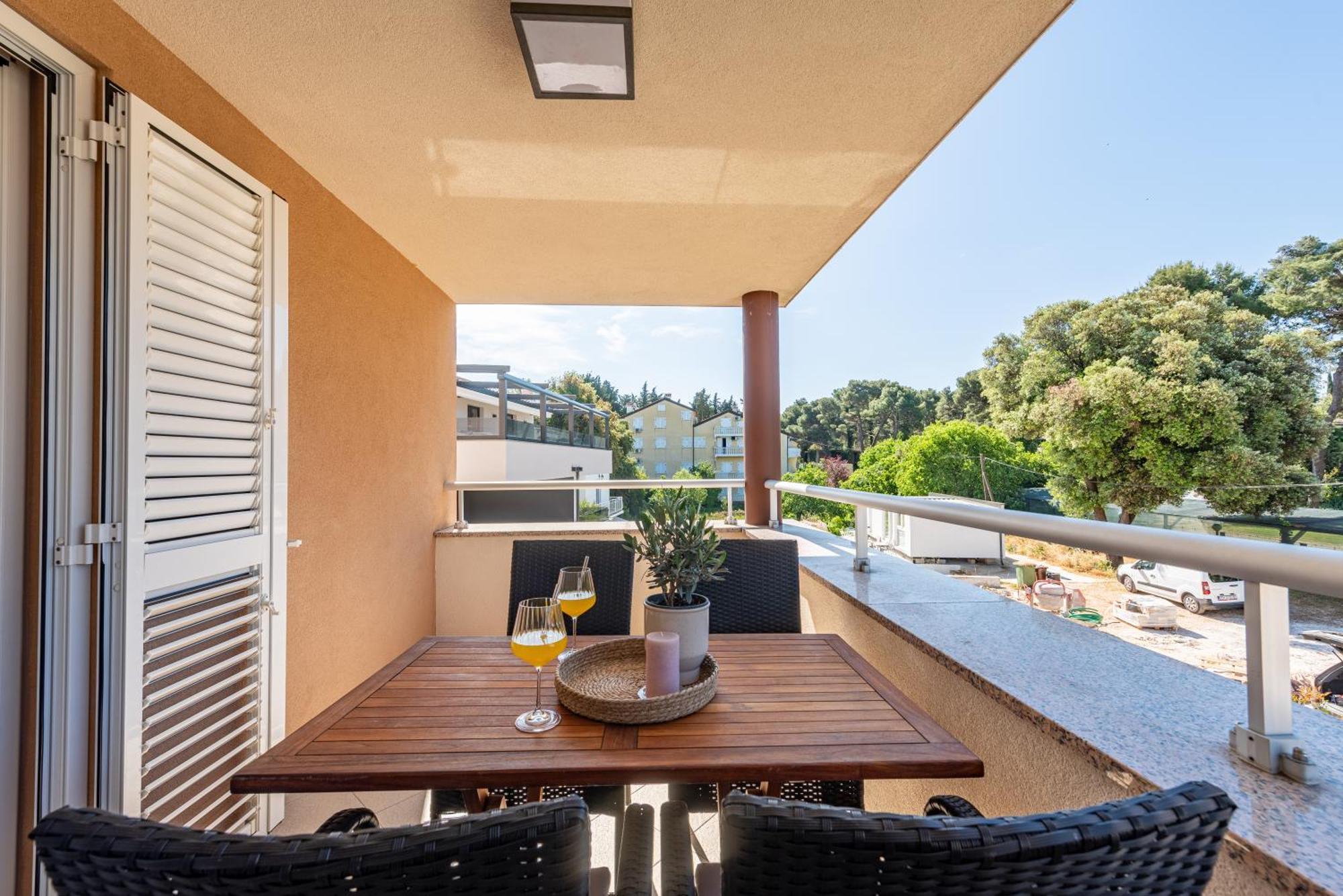 Apartment L&d *