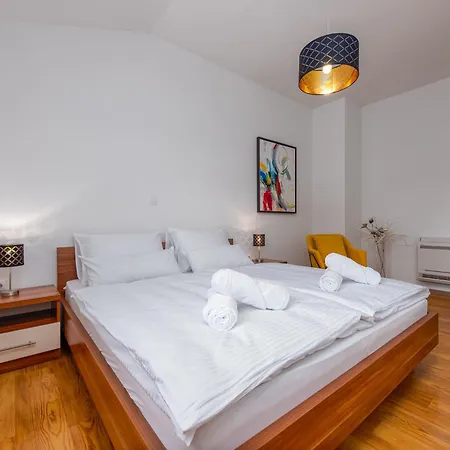 Apartments L&D Biograd Na Moru Esterno foto