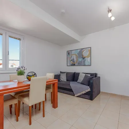 Apartments L&D Biograd Na Moru Esterno foto