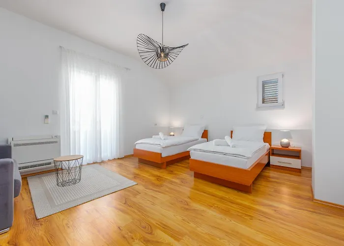 Apartments L&D